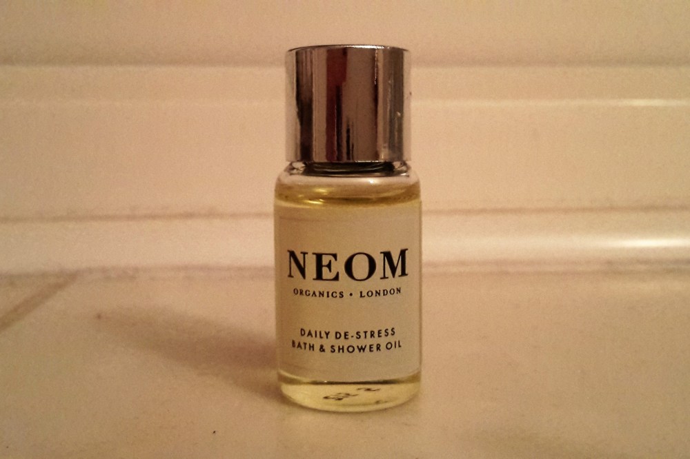 Neom Three Nights of Peace Bath and Shower Oil