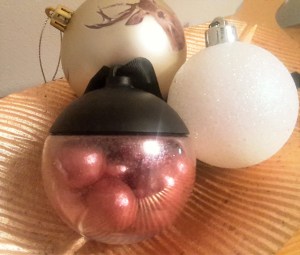 Lakrids rose gold liquorice bauble