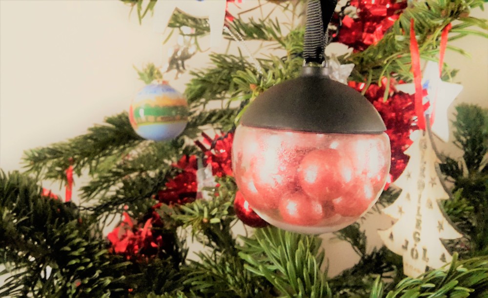 Rose gold liquorice bauble