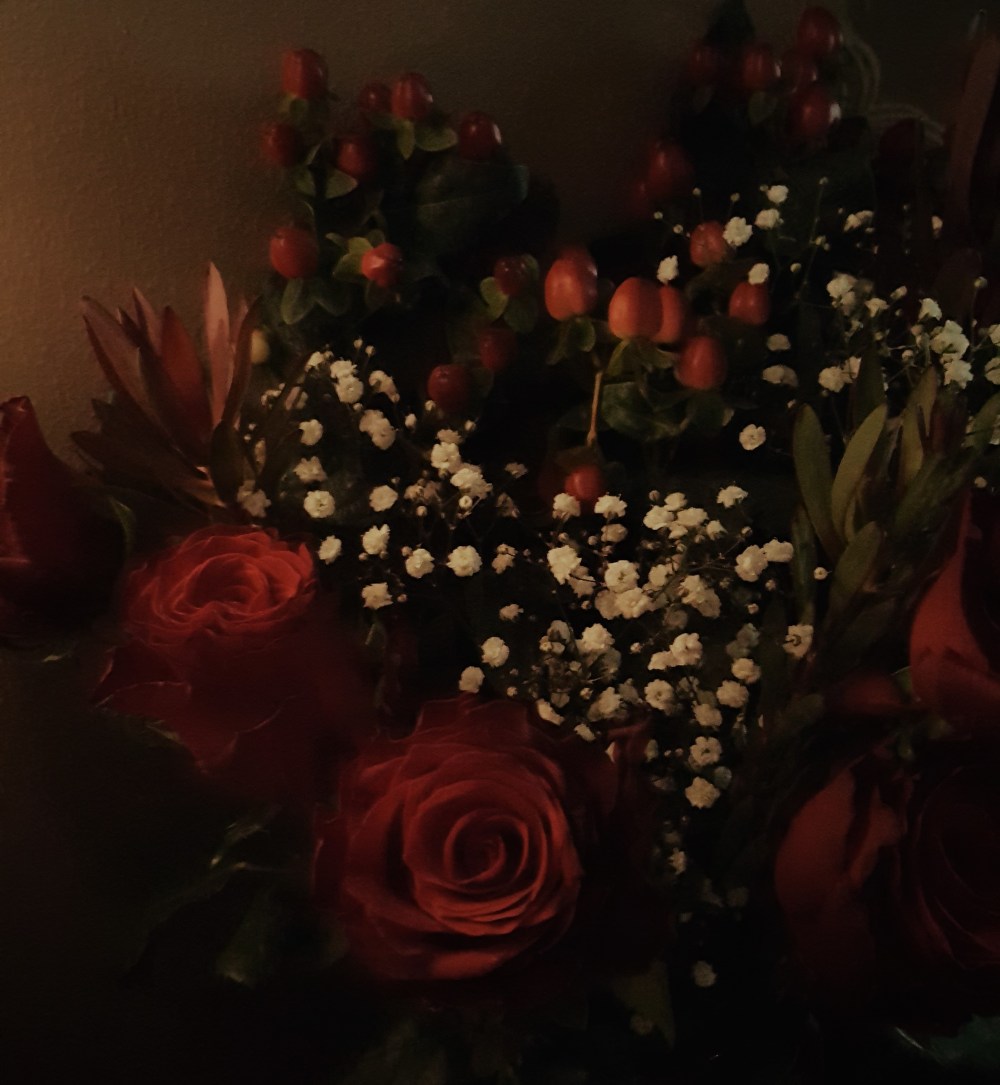 Bloom & Wild Gemma Christmas bouquet